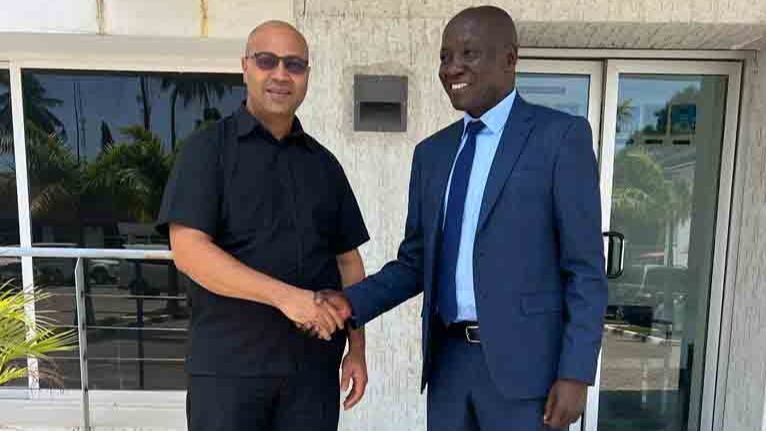 Katibu Mtendaji wa TNBC Dkt. Godwill G. Wanga akutana na kufanya mazungumzo na  Mkurugenzi Mkuu wa Takukuru  CP. Salum Hamduni baada ya Mkutano leo tarehe 25.01.2023
